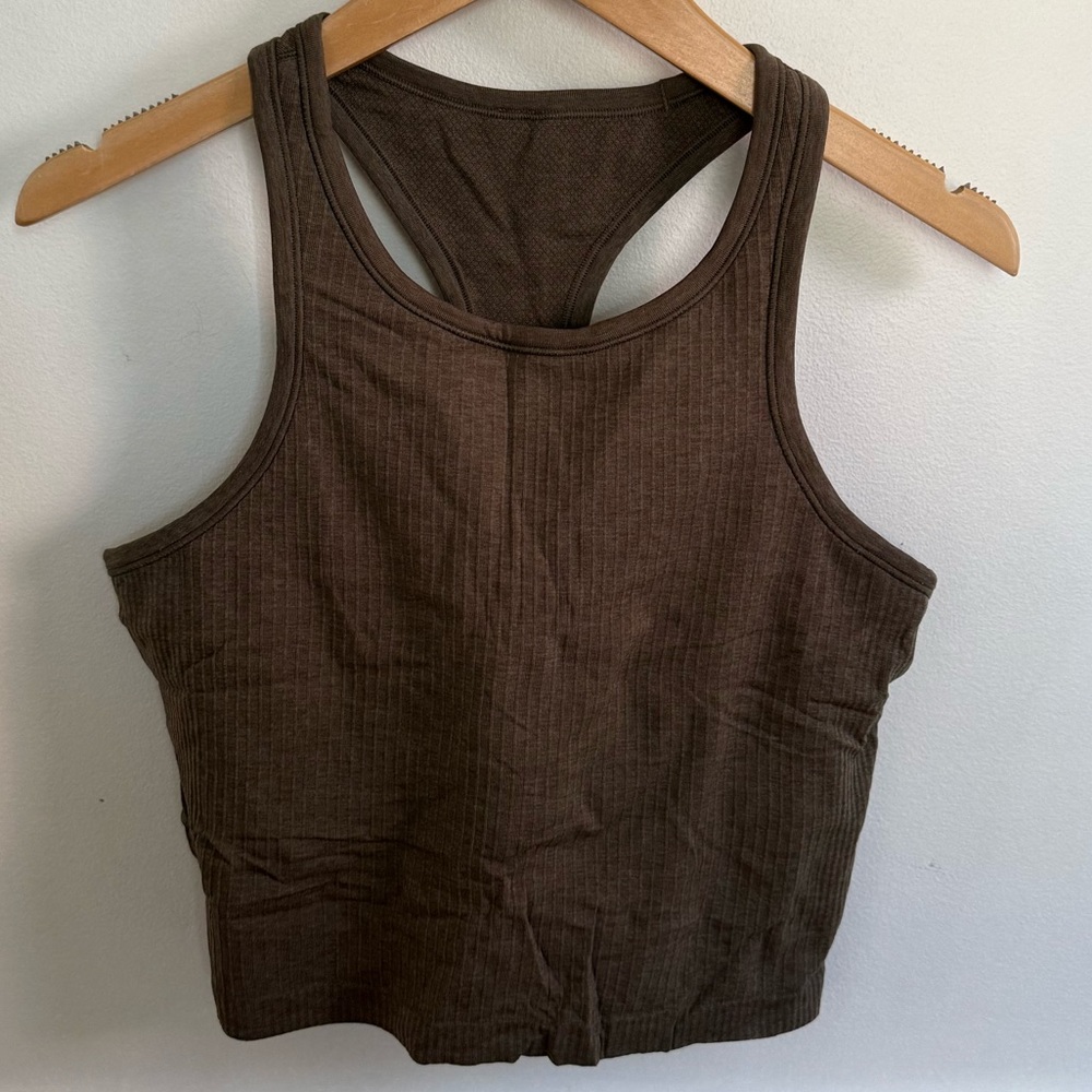 Lululemon cropped ebb to street tank